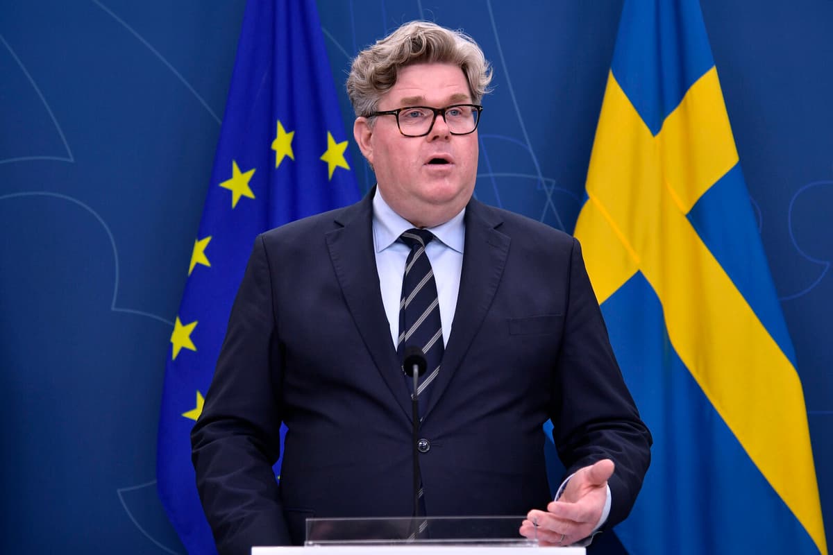 Justice Minister Comments on Serious Suspected Crime in Spy Case