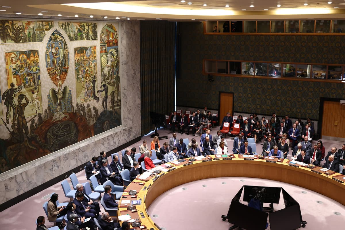 UN Blocks Russia and China's Bid to Halt Iran Sanctions