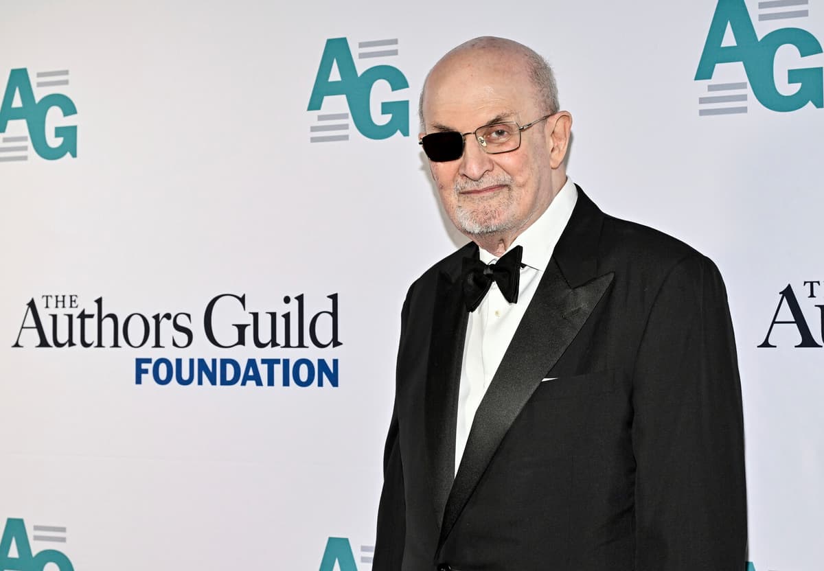 Rushdie Attacker's Sentencing Delayed Until May 16