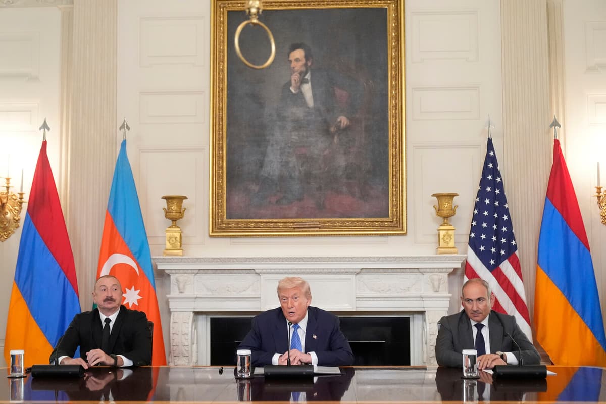 Azerbaijan and Armenia Sign Peace Agreement at White House