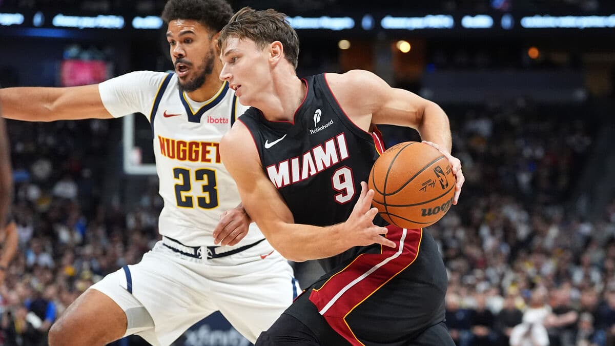 Larsson got a slap in the face – and plenty of playing time