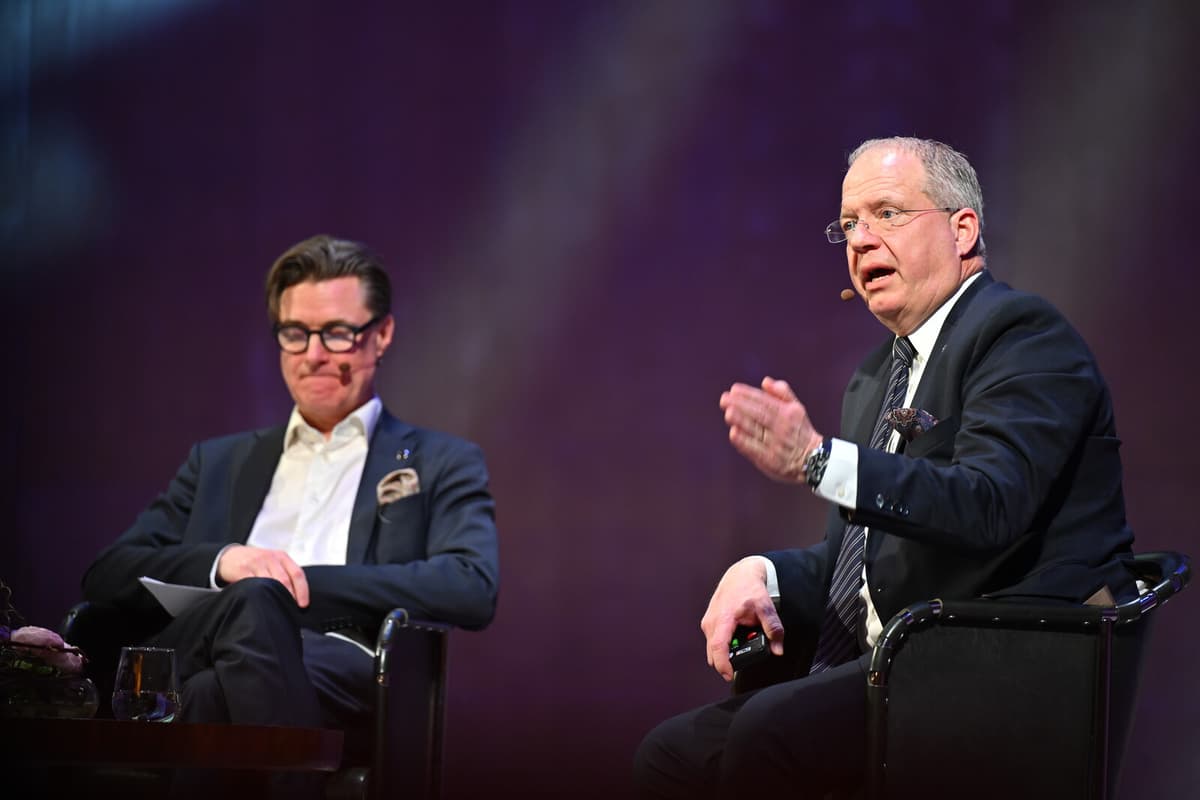 Volvo CEO Calls Trump's Tariffs a Messy Challenge for Swedish Industry