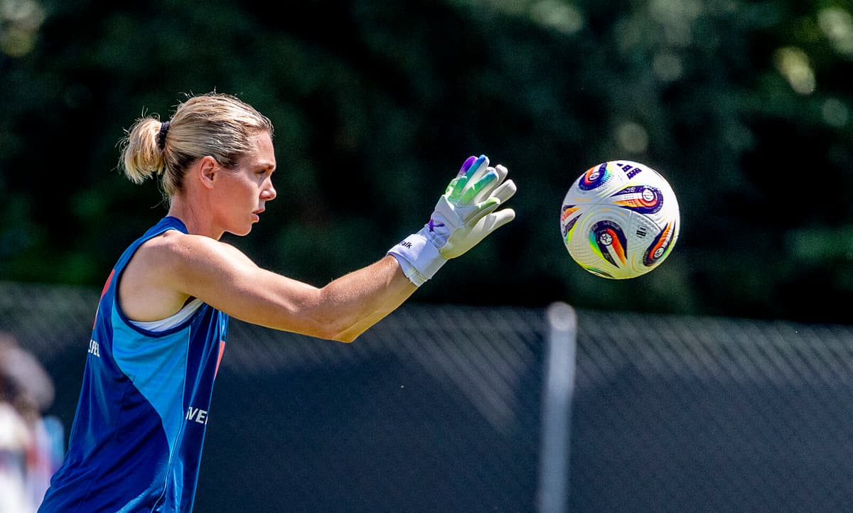 Jennifer Falk Reflects on World Championship Pressure Ahead of European Championship