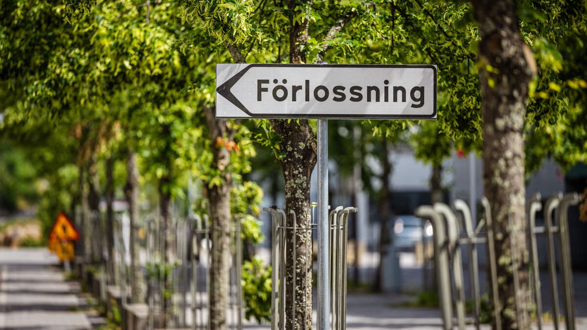 Fewer and fewer children are being born – and mothers are getting older