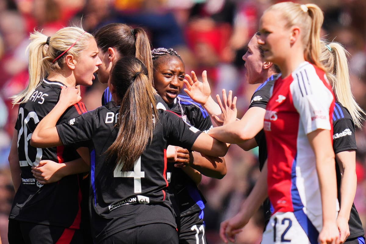 Lyon Edges Arsenal 2-1, Eyes 12th Champions League Final