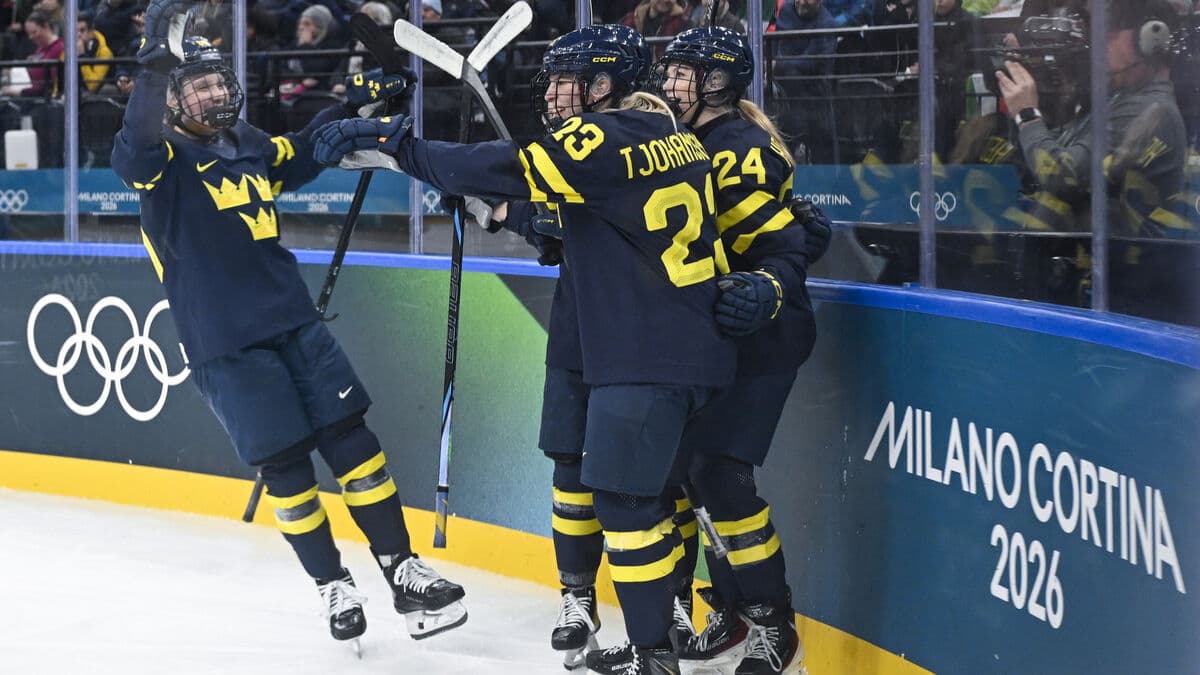 Magical crush for the Damkronorna against Italy, criticism of the ice