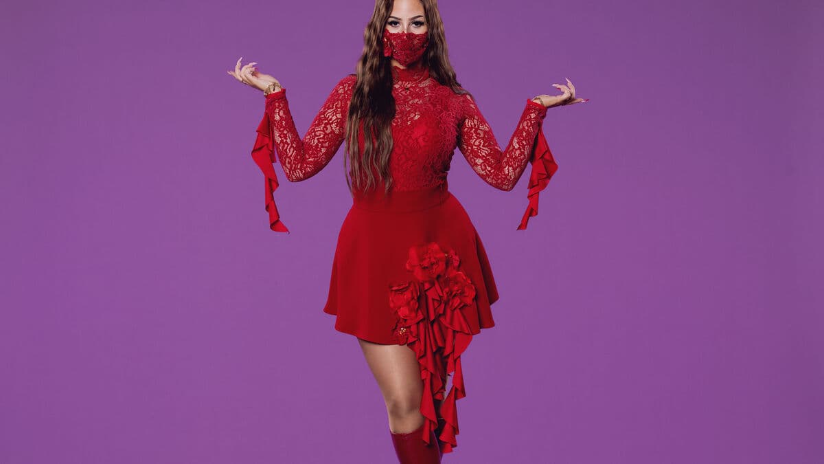 Miss Snusk changes to techno and Avicii-style country in Melodifestivalen