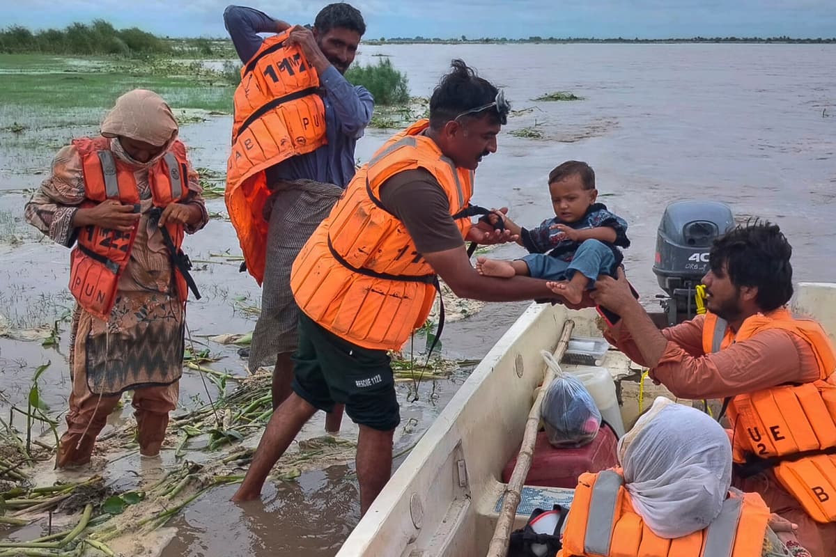 Overfilled Dams Opened in Pakistan Prompting Mass Evacuations