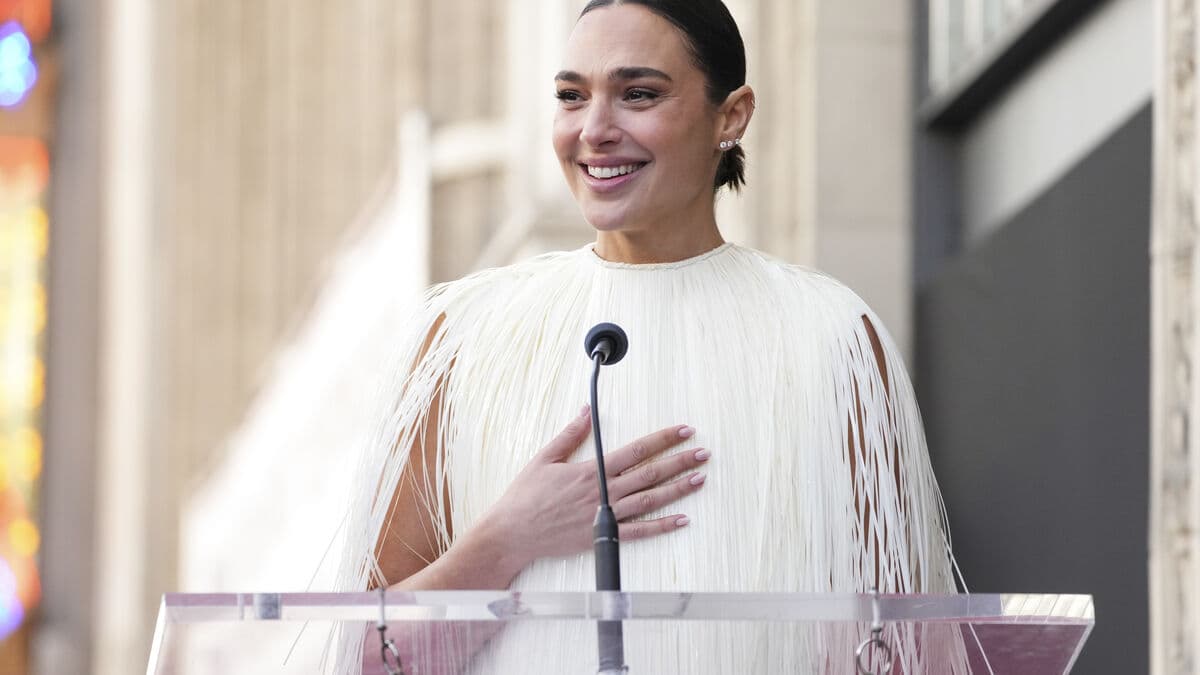 Gal Gadot praised for her support for Israel