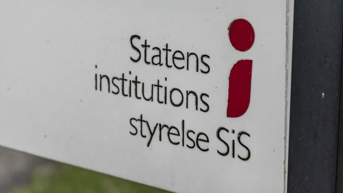 Boy found dead at SiS home - crime suspected