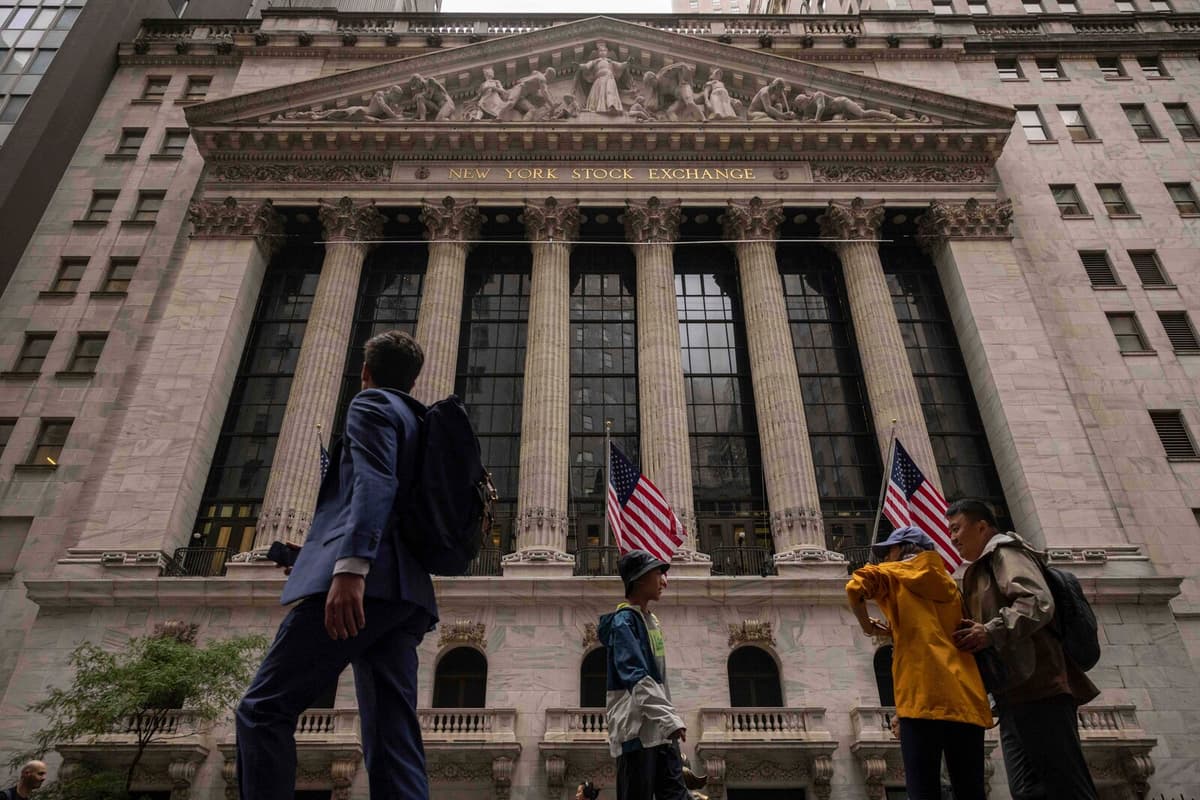 Wall Street Rises as US Cancels Trade Talks with Canada