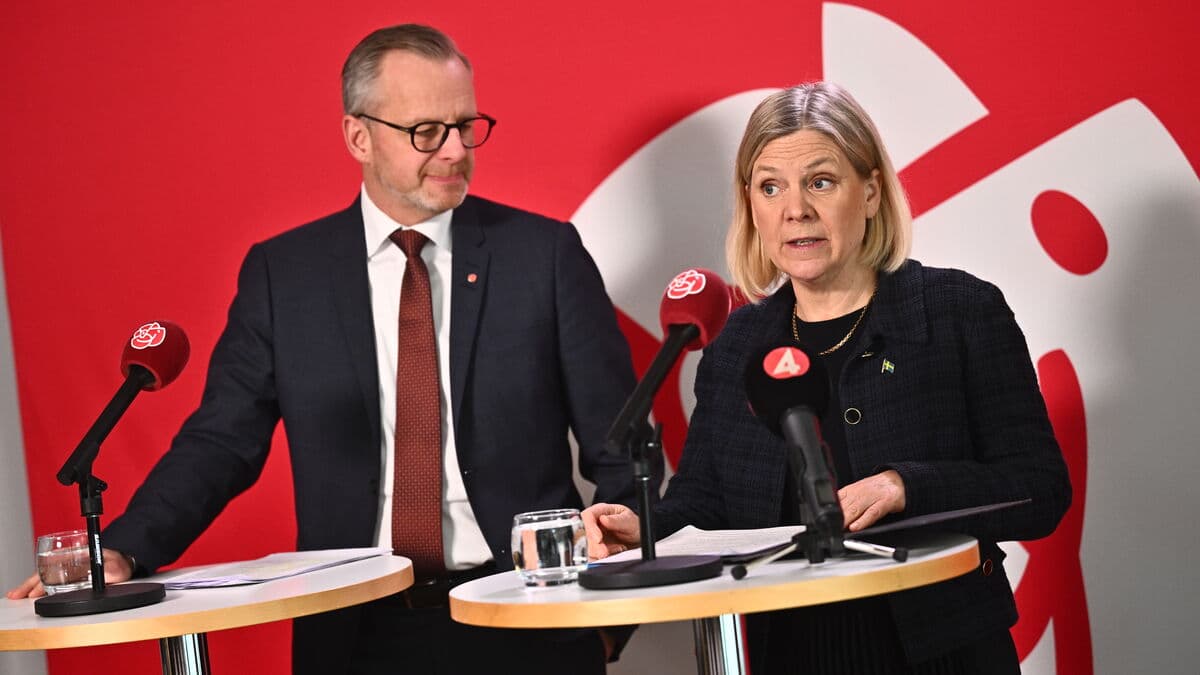 Social Democrats demand temporary reduction in fuel taxes