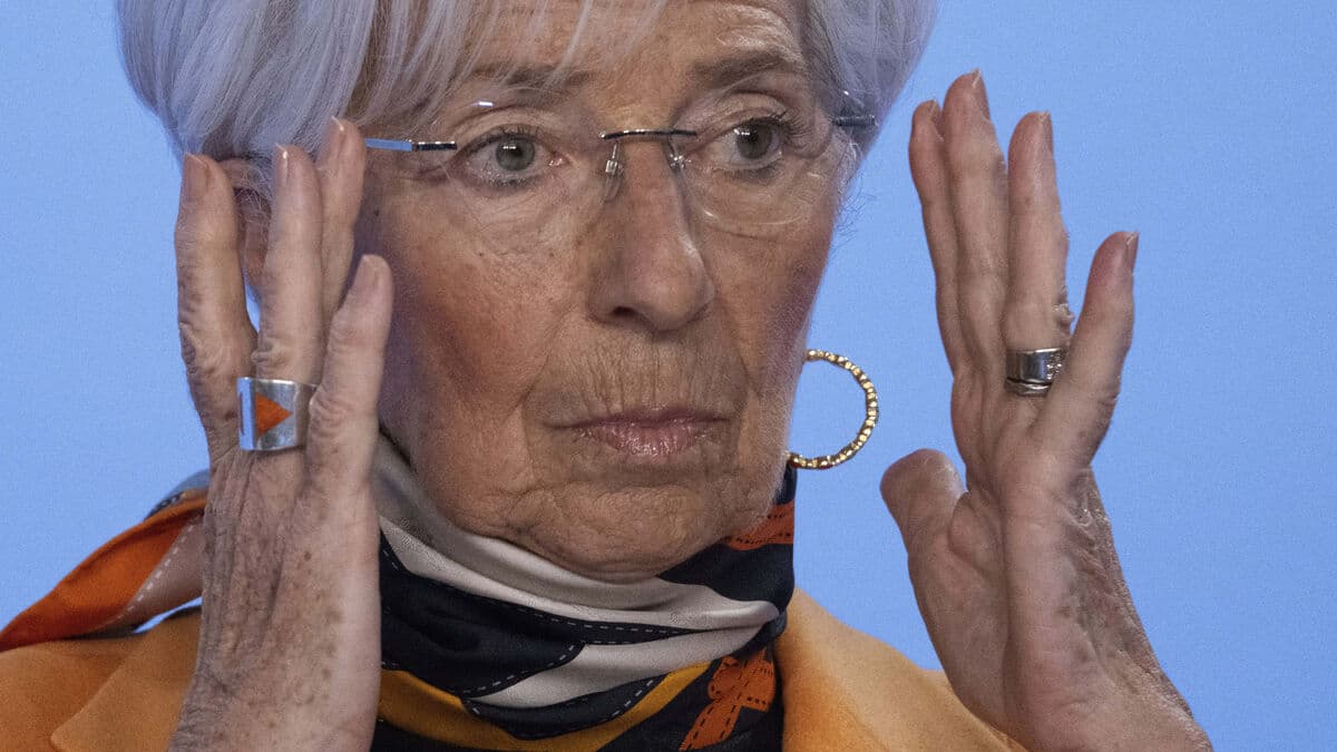 ECB president Christine Lagarde expected to resign early, survey shows