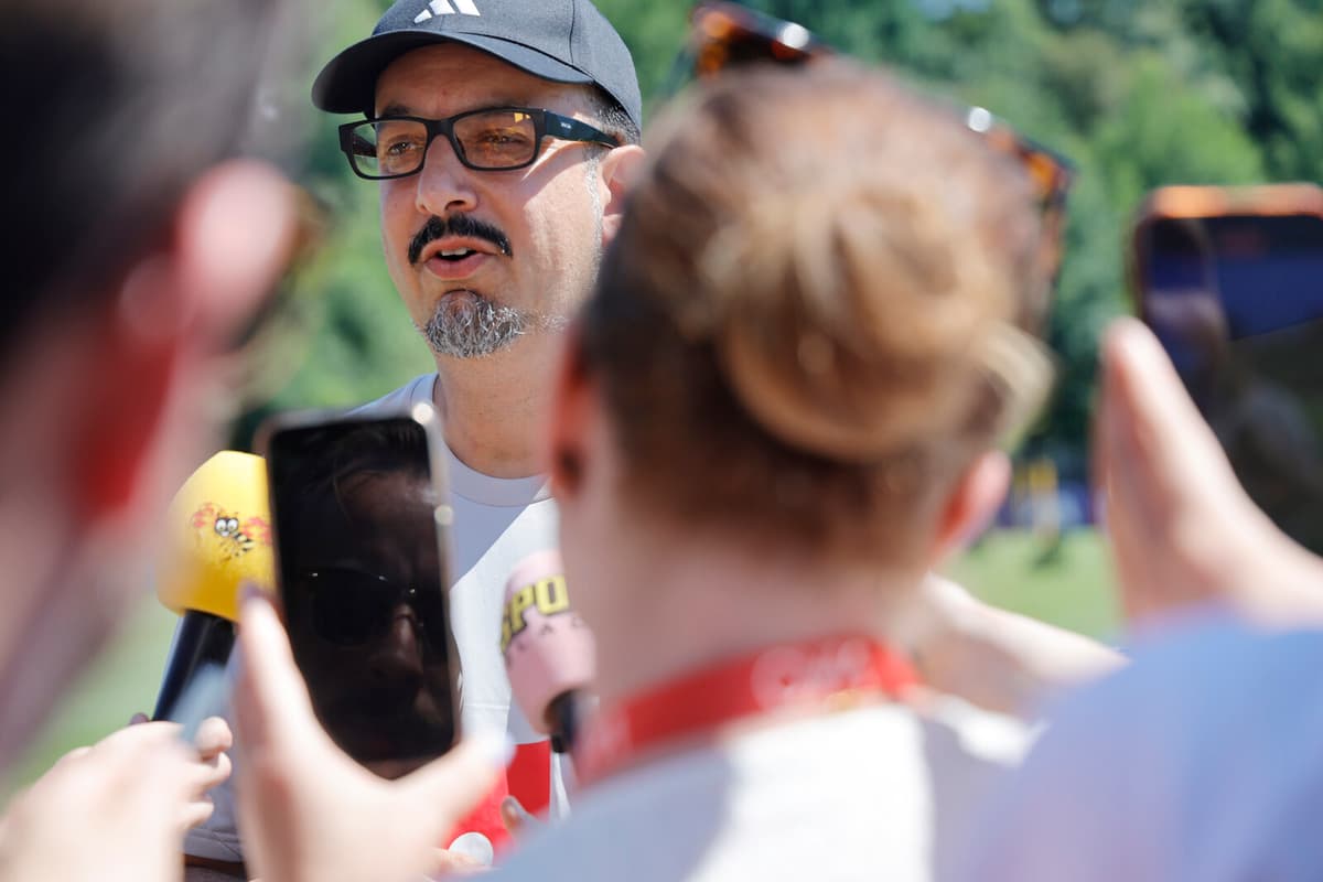 Sweden Relies on Rolfö for European Championship but Not in Opener