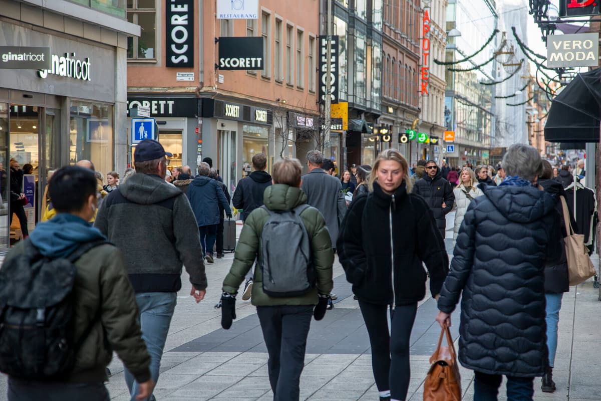 Retail Trade Sales Volume Rises 0.3 Percent in March