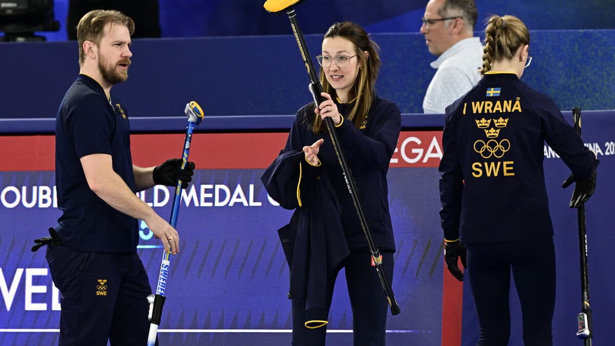Curling boss Alison Kreviazuk: What a luxury we have in Sweden