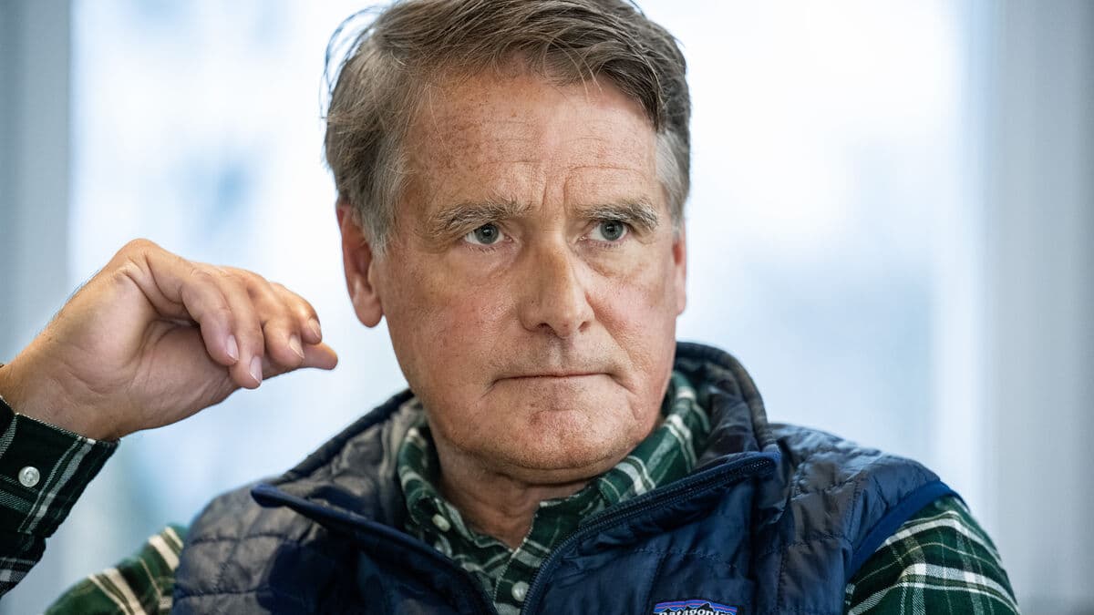 Akzo Nobel below expectations after fourth quarter operating profit and revenue miss, 2026 forecast lower