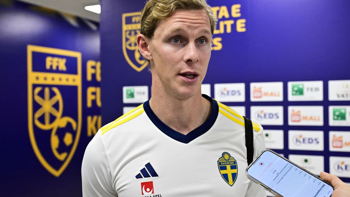 Swedish setback ahead of World Cup playoff as Emil Krafth likely out for season after knee surgery