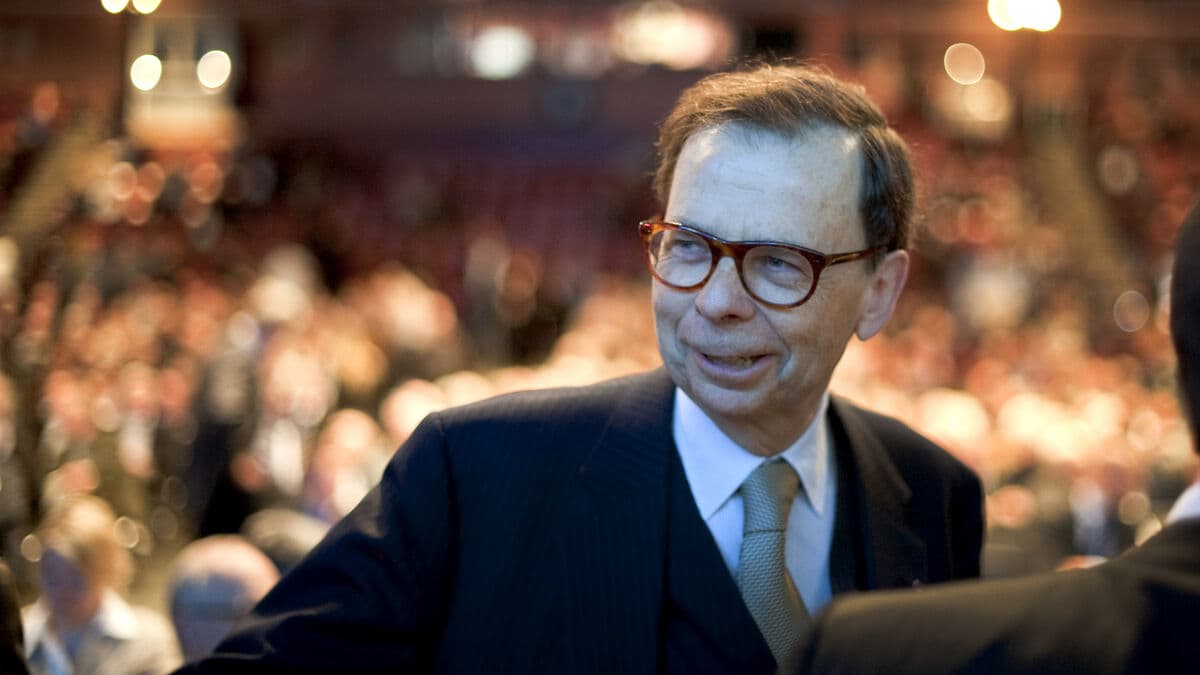 Former Volvo chairman dies