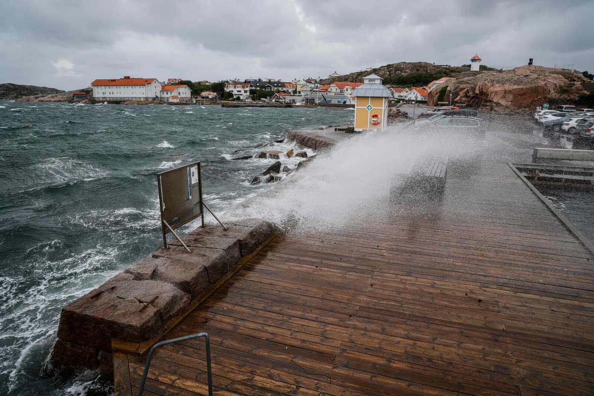 Winds Ease Along Bohus Coast but Remain Strong