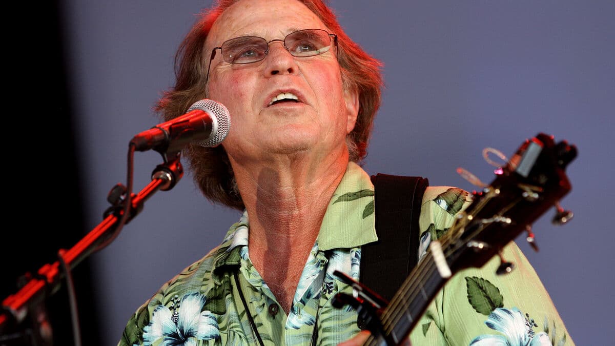 Country Joe McDonald dies at 84