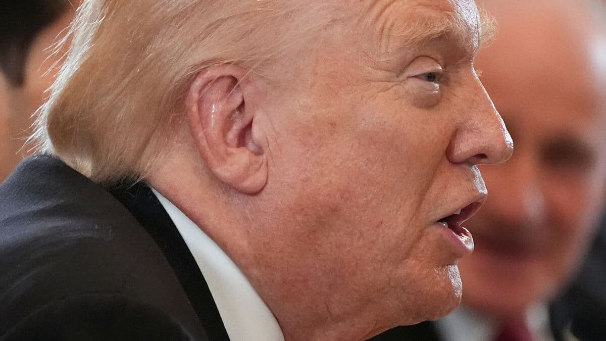 Trump: Open to discussing Iran sanctions