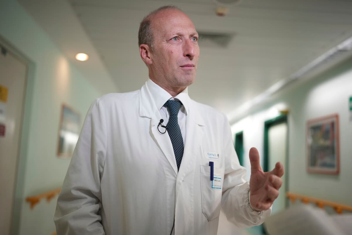 Pope Francis Unresponsive Before Passing, Doctor Reveals