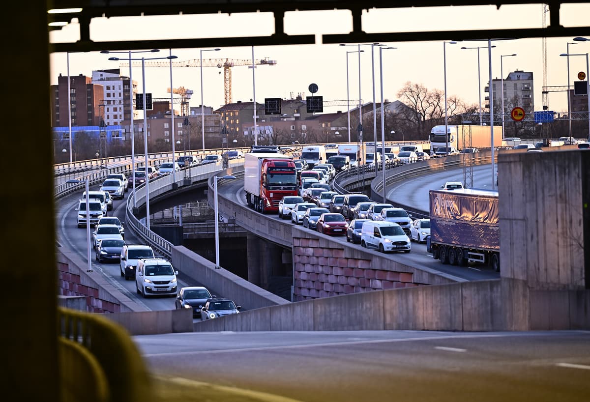 Truck Collision in Sweden Sparks Drunk Driving Investigation