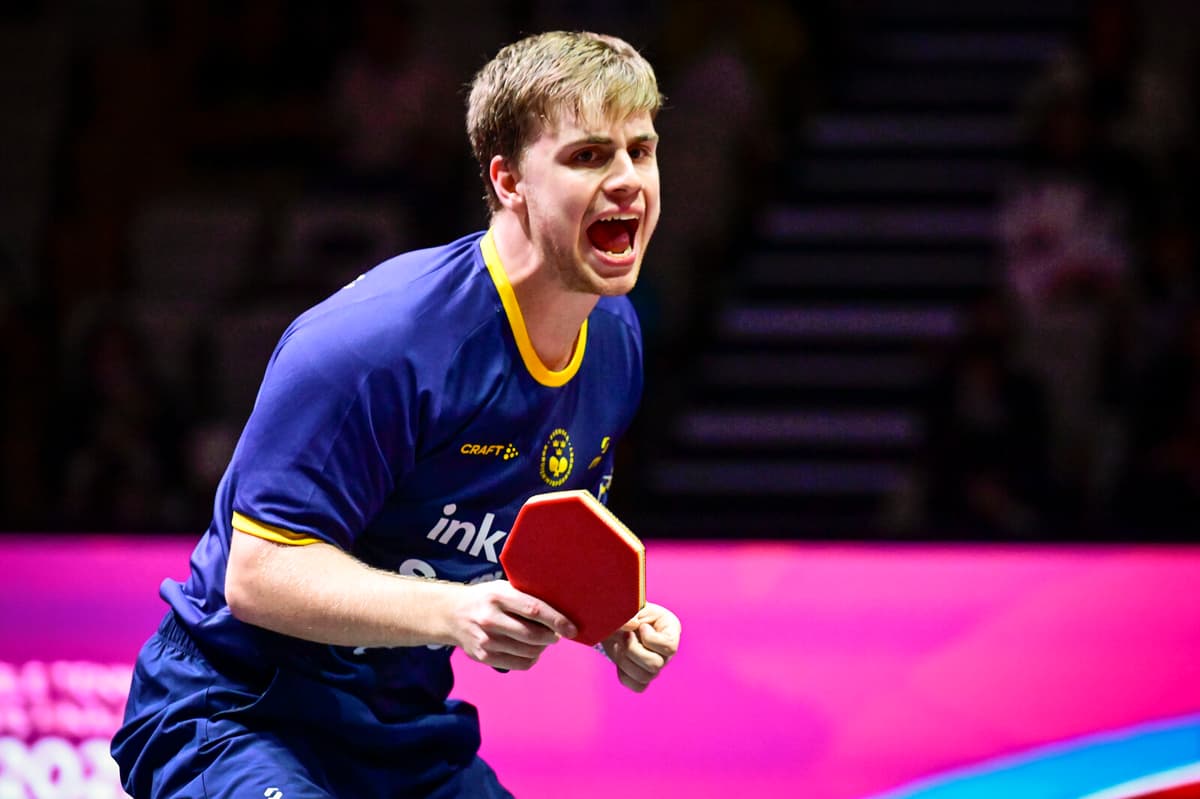 Truls Möregårdh Advances to World Championship Round of 16 Despite Shoulder Injury