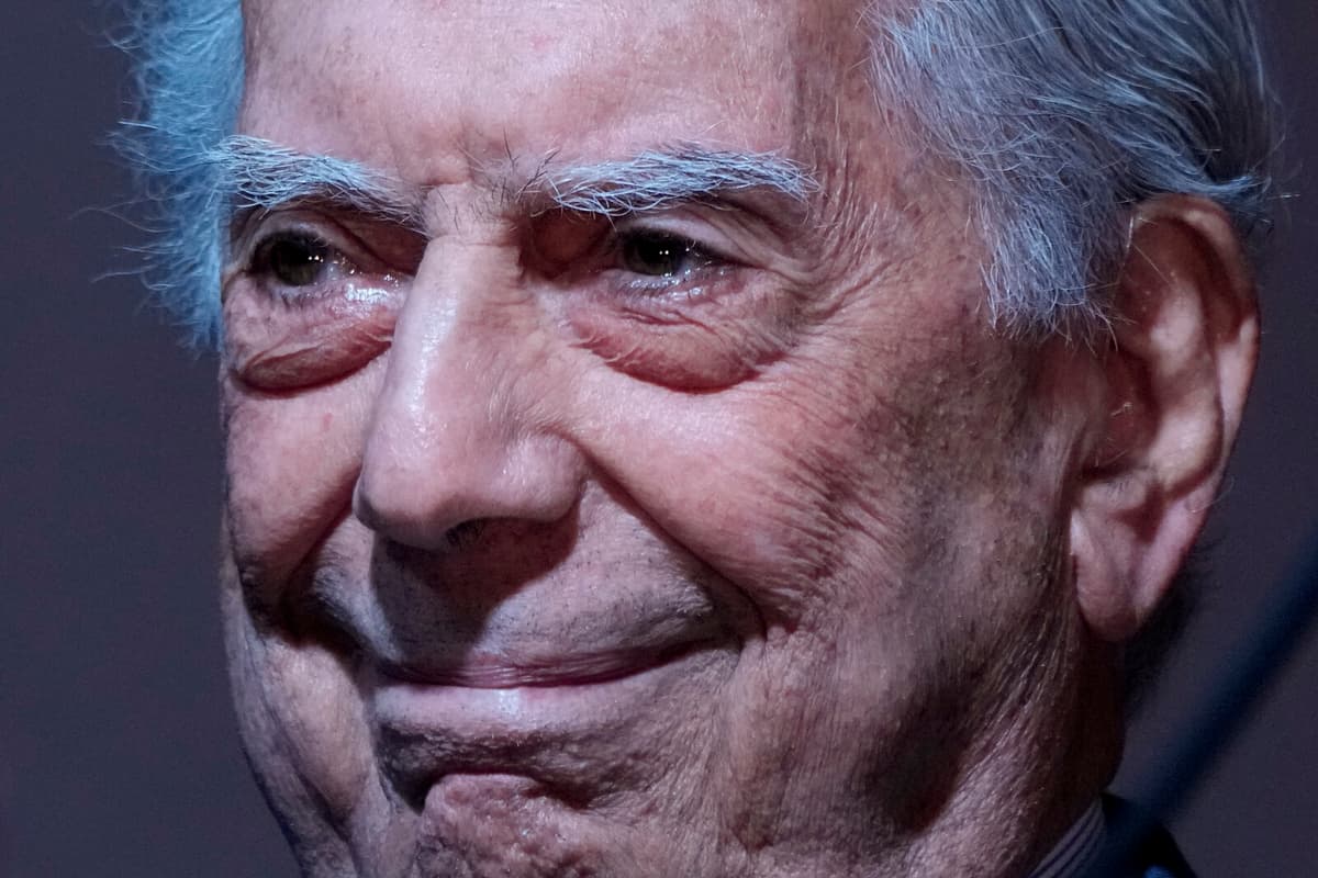 Nobel Laureate Mario Vargas Llosa Dies at 89, Leaves Literary Legacy