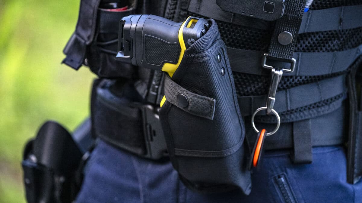 Stockholm police officer sentenced after stun gun shock outside nightclub