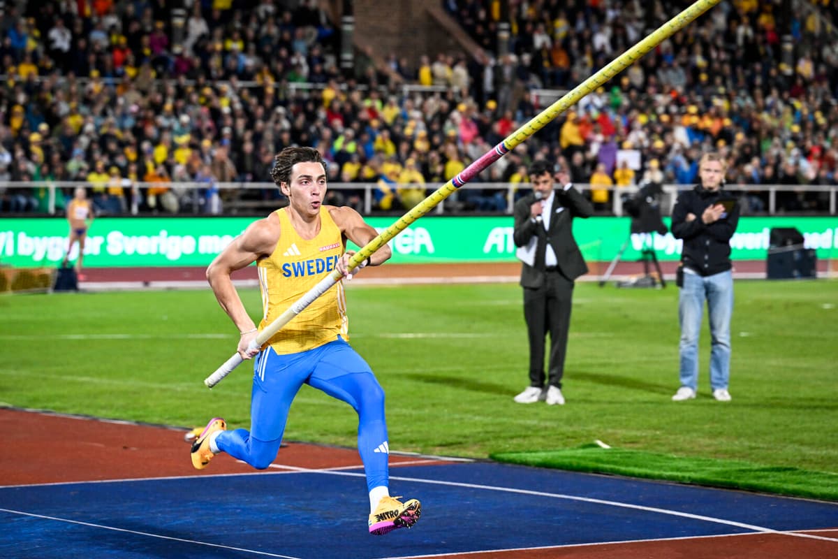 Armand Duplantis to Coach Sister Johanna in National Team Debut