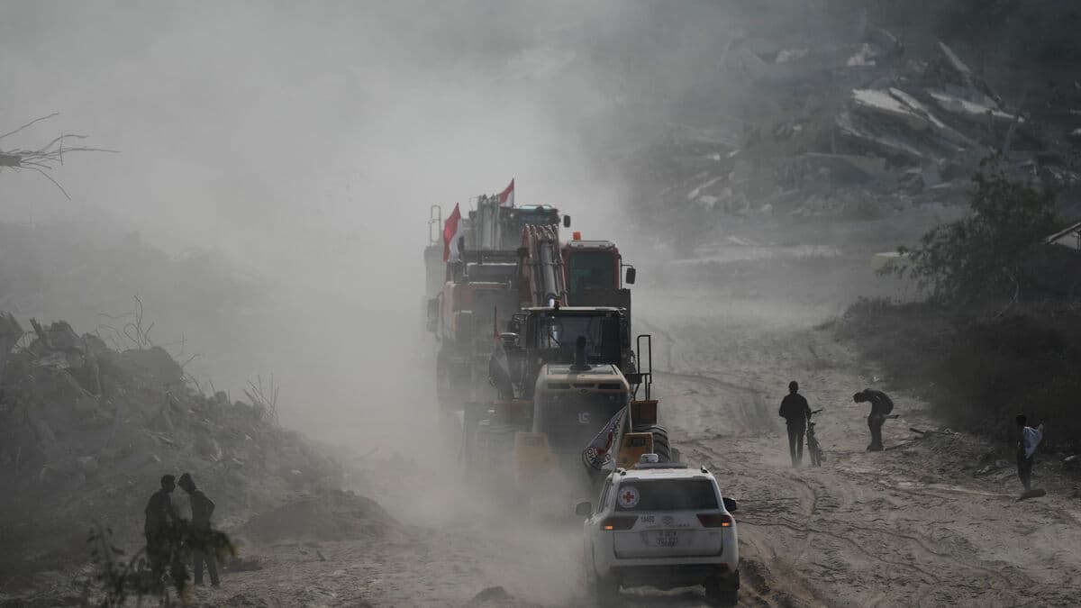 Israel returns killed Palestinians to Gaza