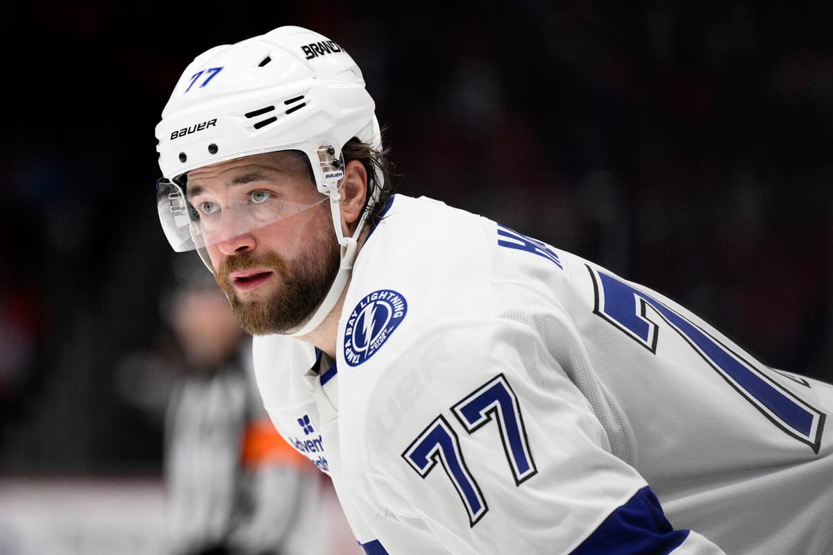 Victor Hedman's World Championship Participation in Doubt Due to Injury