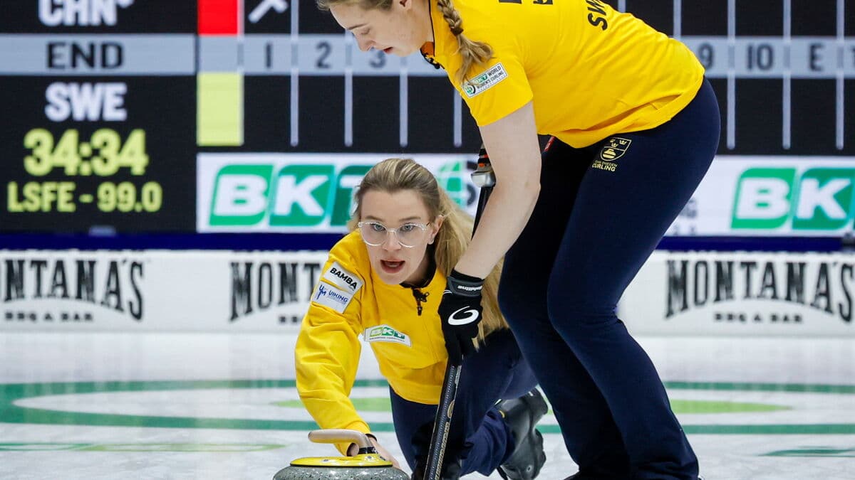 Winning streak broken - Sweden's Team Isabella Wranå lose 2-8 to Japan at World Curling Championships in Calgary
