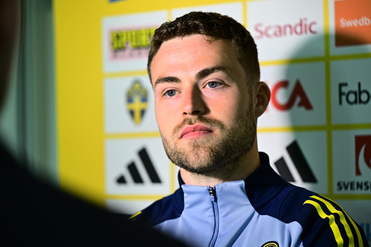 Leeds Defender Gabriel Gudmundsson Limps Off in Draw Against Newcastle