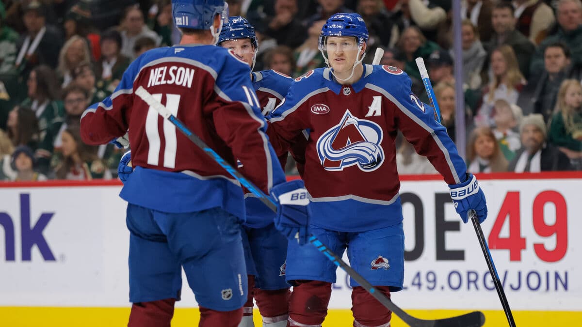 Swedish goalie Jesper Wallstedt struggled as Colorado broke Minnesota's streak