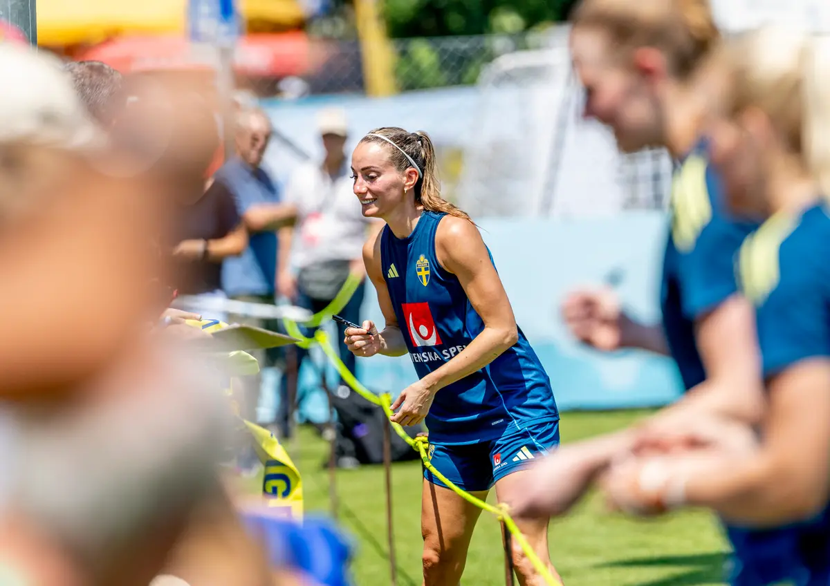 Kosovare Asllani Eyes Perfect Ending with European Championship Gold