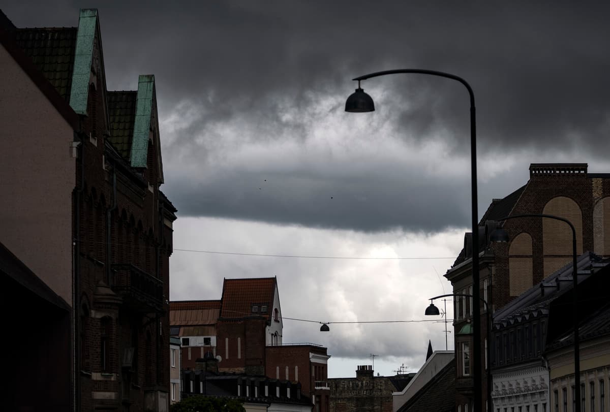 SMHI Issues Yellow Warning for Heavy Rain in Southern and Central Sweden