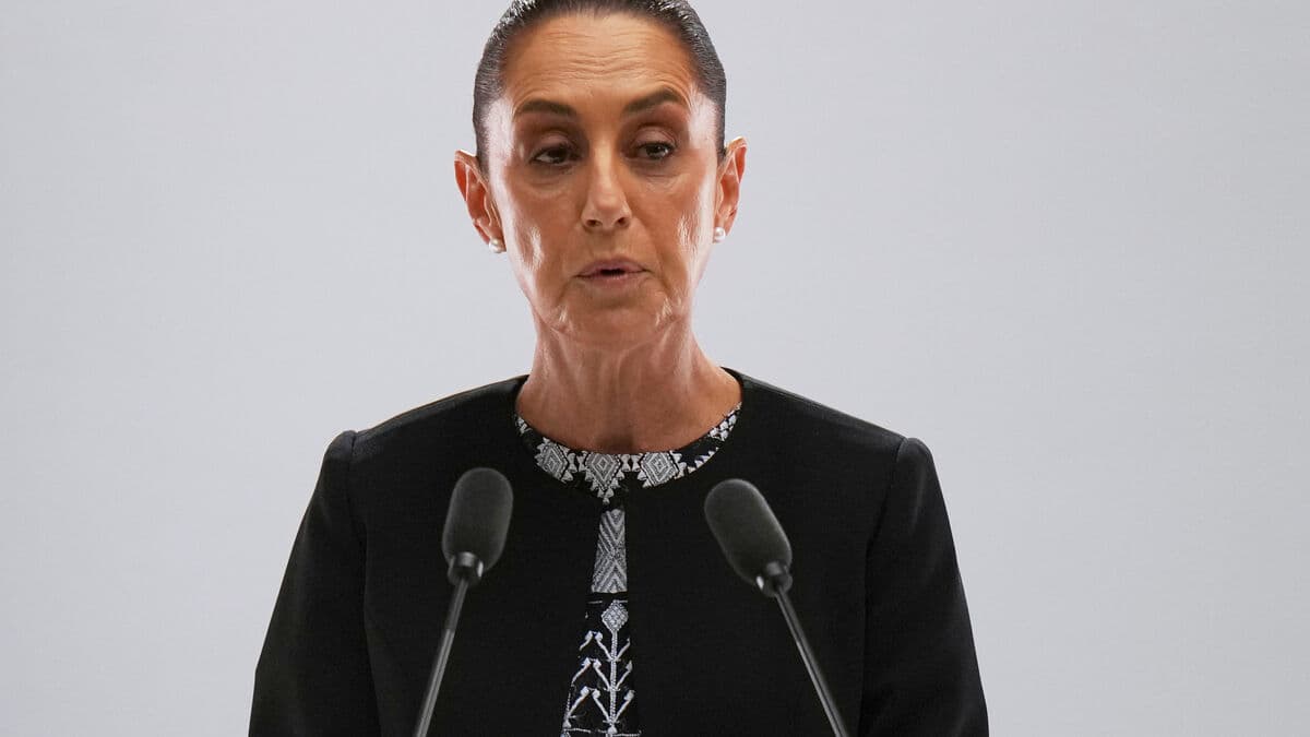 Mexican president not welcome in Peru