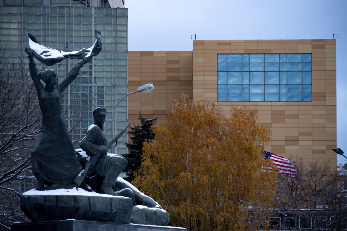 US and Russia Hold Talks in Istanbul: Focus on Embassy Reopenings