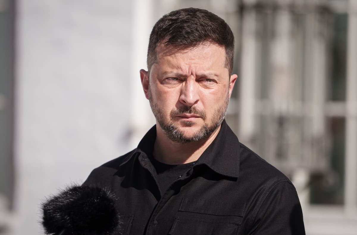 Zelensky Urges China to Pressure Russia for Peace in Ukraine