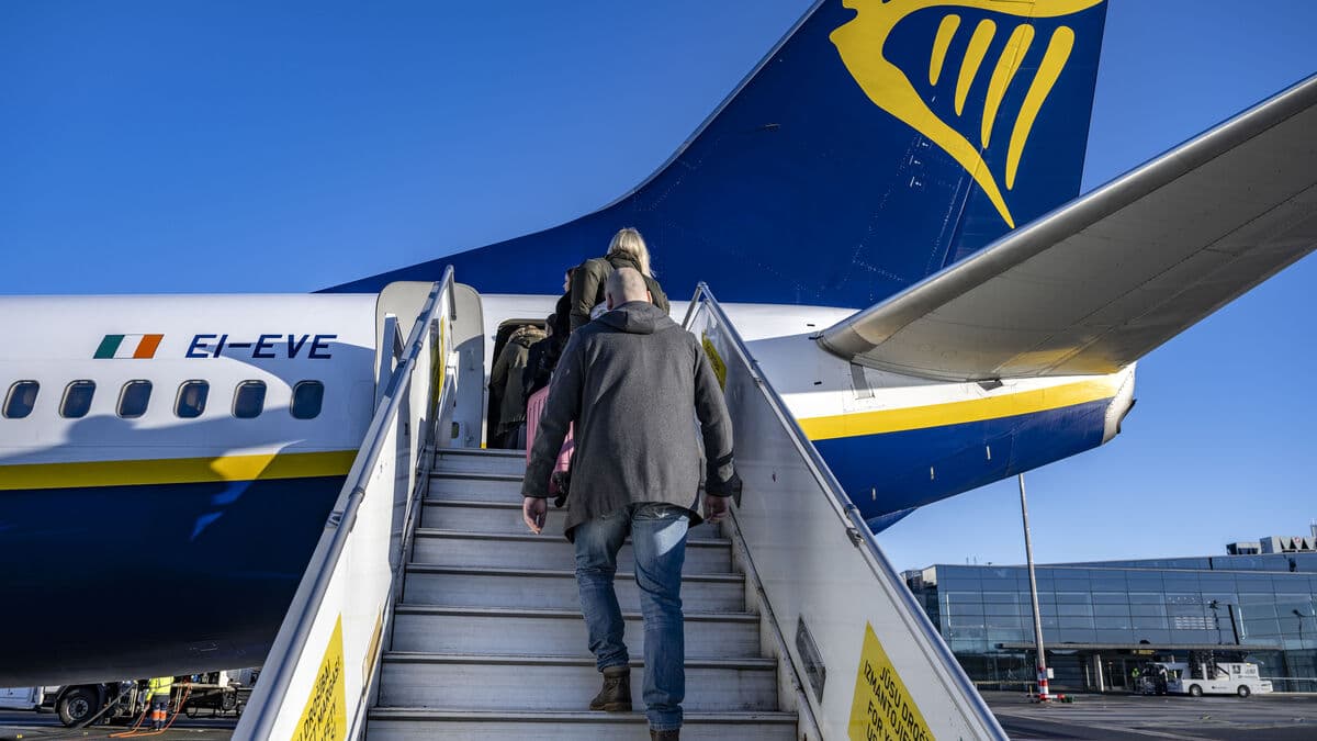 Italian fines pressure Ryanair's results