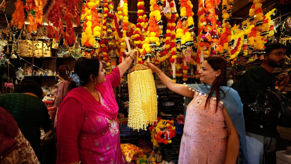 Diwali Festival of Lights Begins with Global Celebrations