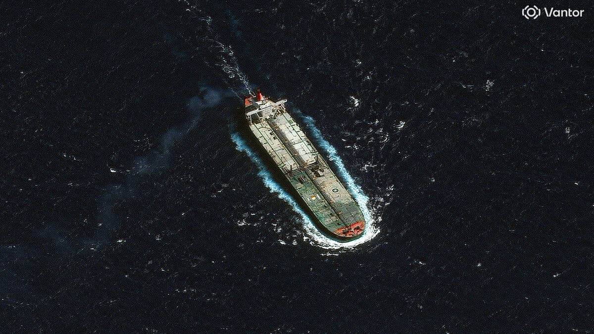 Sources: U.S. pursuing oil tankers off the coast of Venezuela
