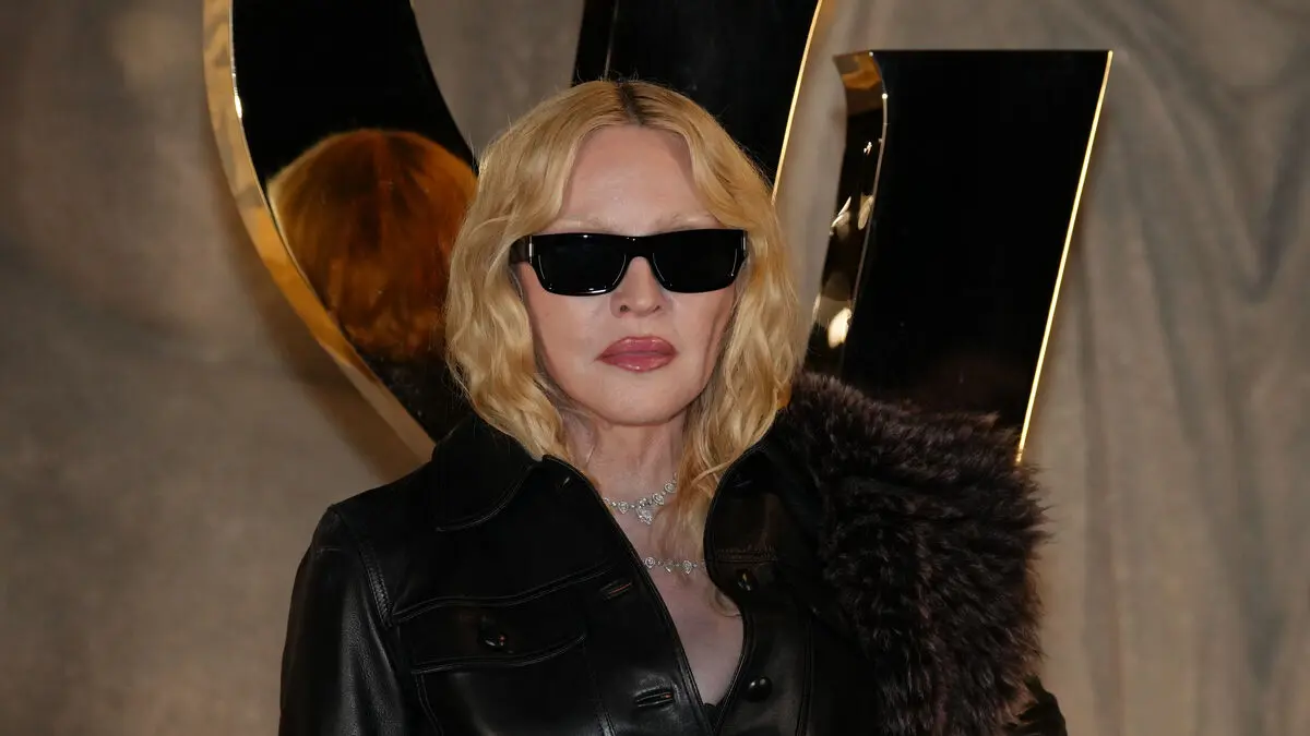 Celebrities in letter to government: Close Dilley ICE detention center