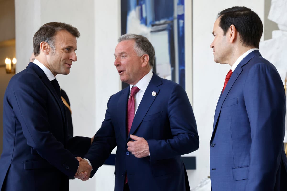 Macron Hosts Key Talks in Paris on Ukraine's Future with Global Leaders