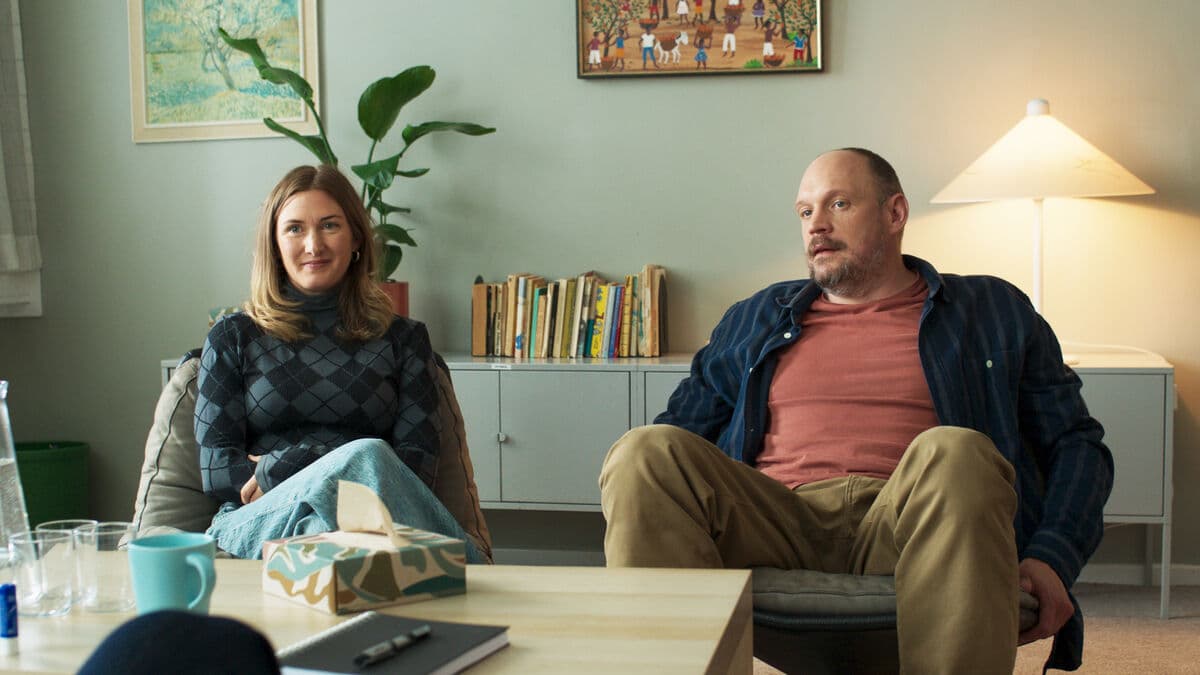 Jonatan Unge makes fun of his broken relationship