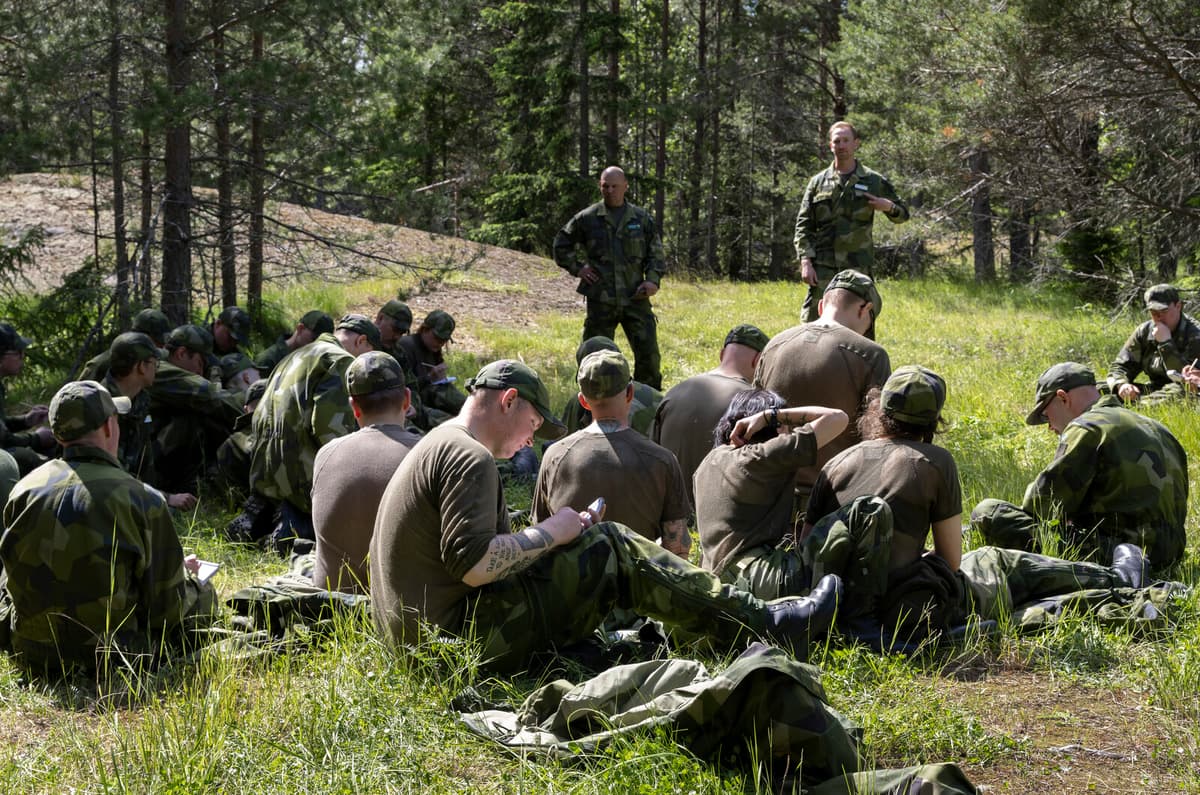 Sweden and Finland Place Joint Radio Equipment Order for Defense