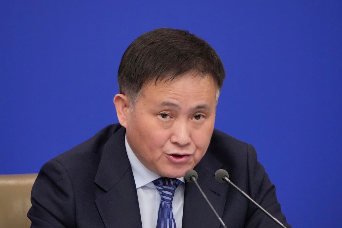 China Reduces Key Interest Rate to 1.4 Percent